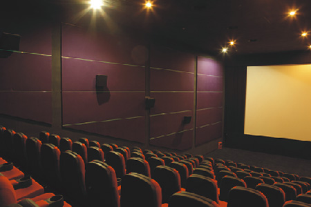 &beta;3(贝塔斯瑞,Beta Three)再度联手幸福蓝海打造三家五星级影院